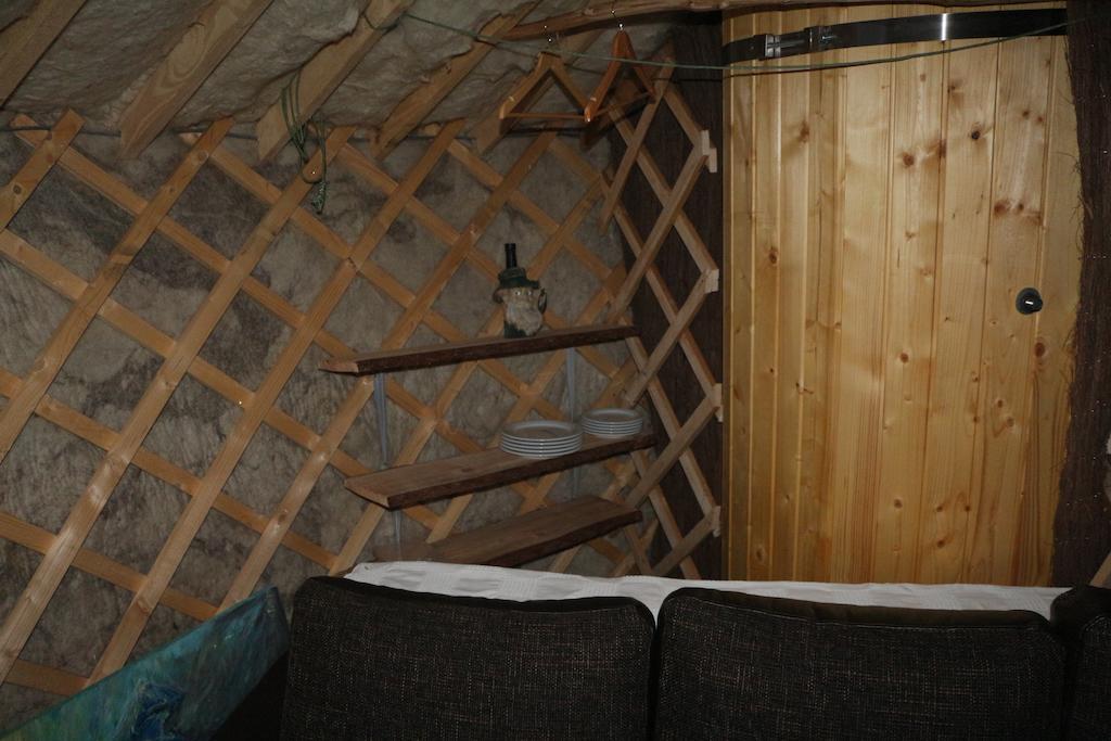 Yurtos Konuk evi Gaugariai Dış mekan fotoğraf