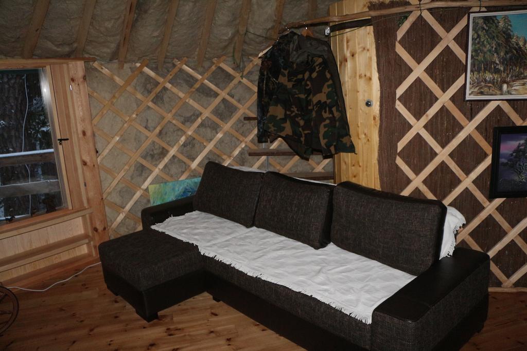 Yurtos Konuk evi Gaugariai Oda fotoğraf